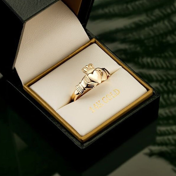 10k Gold Claddagh Ring